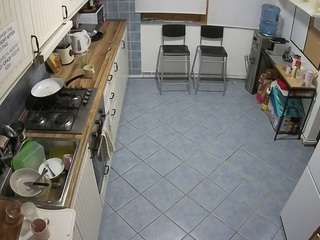 voyeurcam julmodels kitchen 2